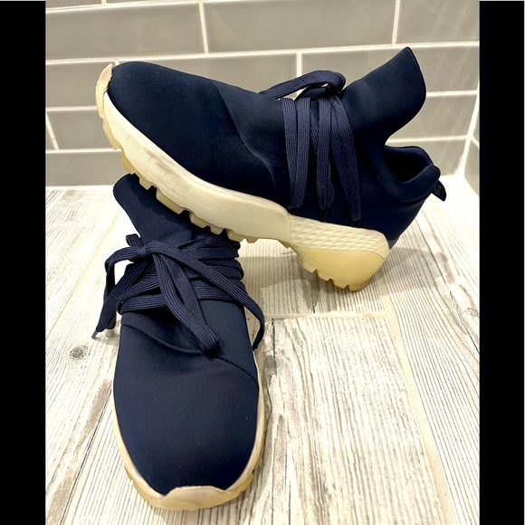J Slides Shoes - J\Slides women’s size 8 navy sneakers